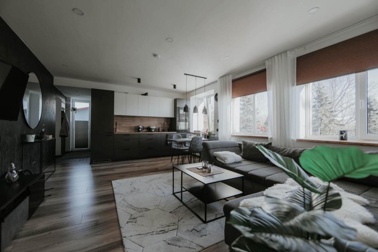 Pinska Guesthouse Cozy Apartment Вильянди Экстерьер фото